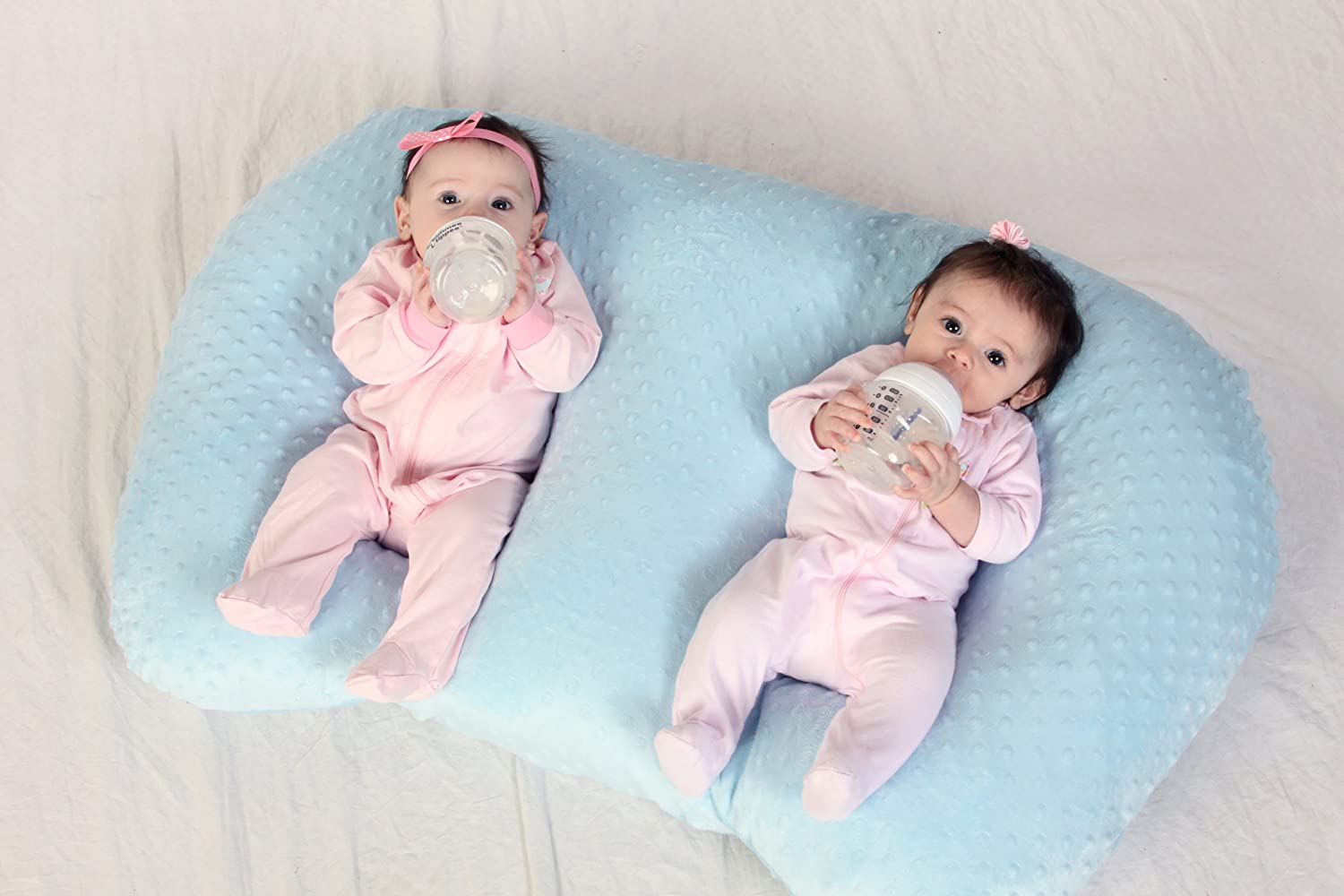 THE TWIN Z PILLOW - BLUE - 6 uses in 1 Twin Pillow ! Breastfeeding, Bottlefeeding, Tummy Time, Reflux