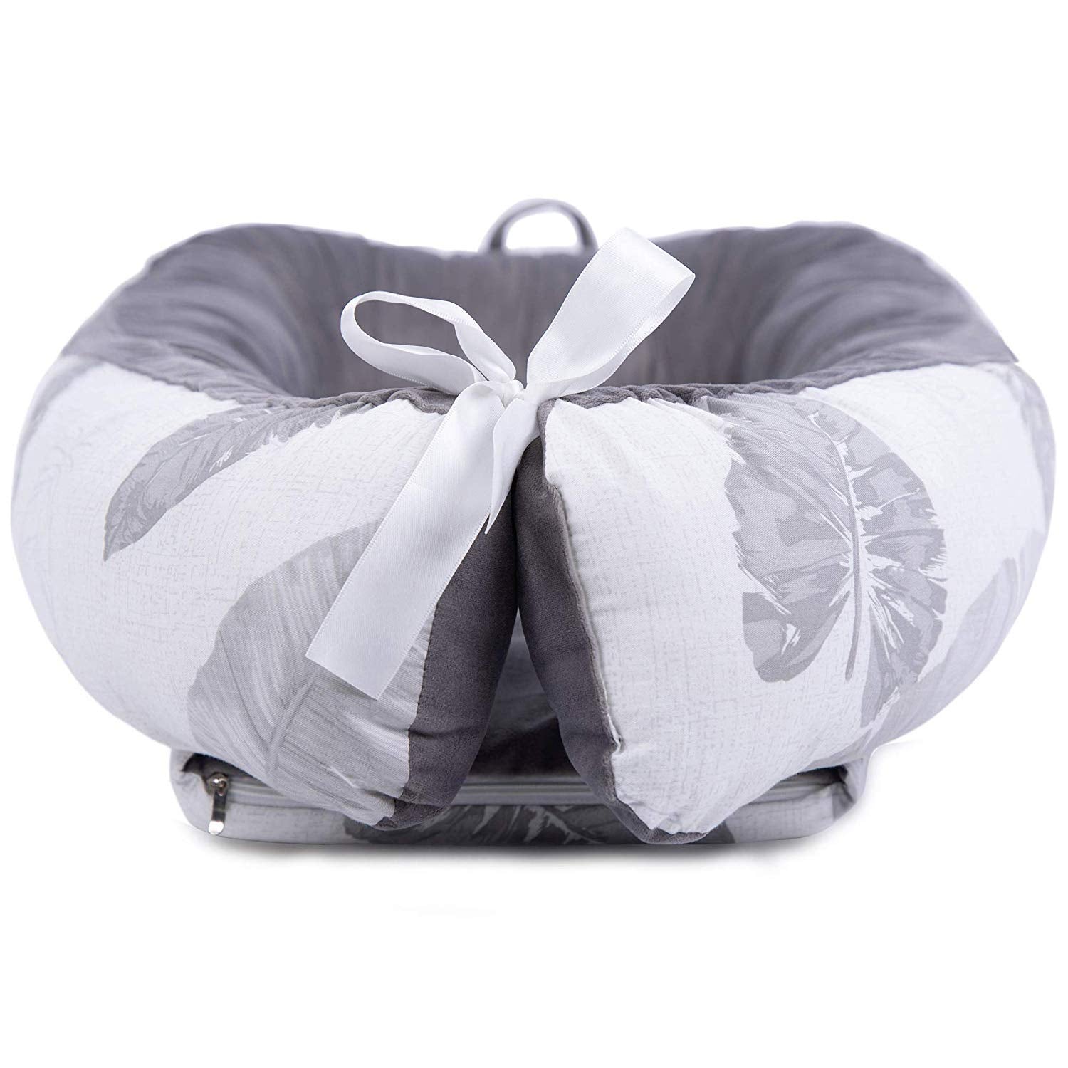 MAMERIA Baby Lounger Perfect for Co Sleeping Portable Crib Baby Nest Bassinet Snuggle Bed for Travel (Gray Banana Leaf)